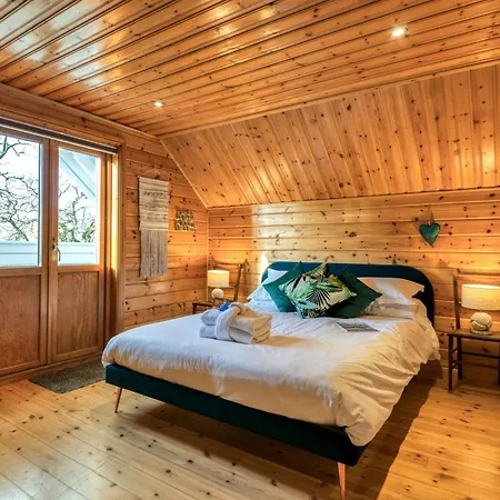 3 Bed In 77735 Дом отдыха