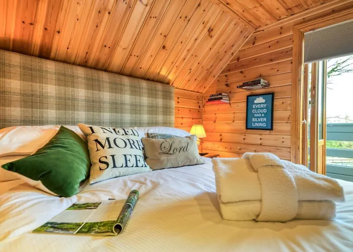 Lodge 3 Bed In Middlesbrough Oc-77735