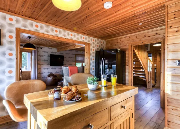 3 Bed In Middlesbrough Oc-77735 *